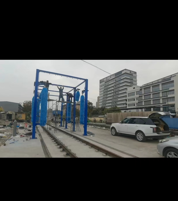 中國(guó)-浙江金溫鐵道火車清洗線安裝中